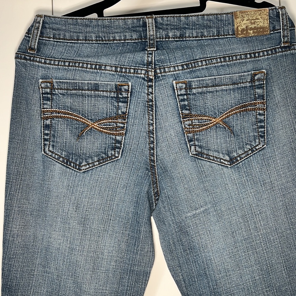 LEI Light Wash Flare Bell Bottom Jean Straight Leg Jeans - Picture 4 of 5